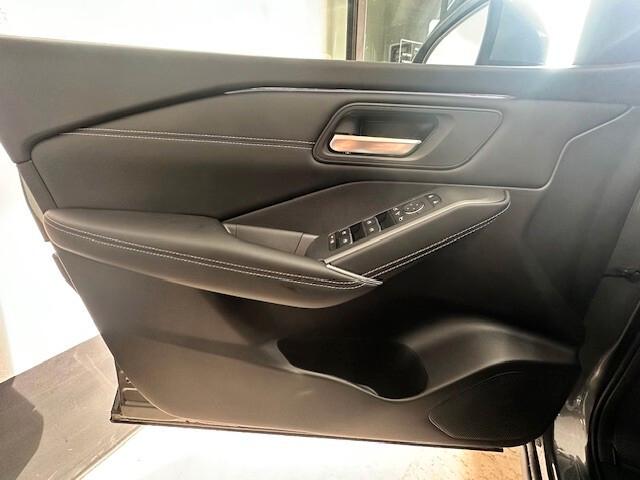 Nissan Qashqai 11/25 MHEV 140 CV N-Connecta KM0