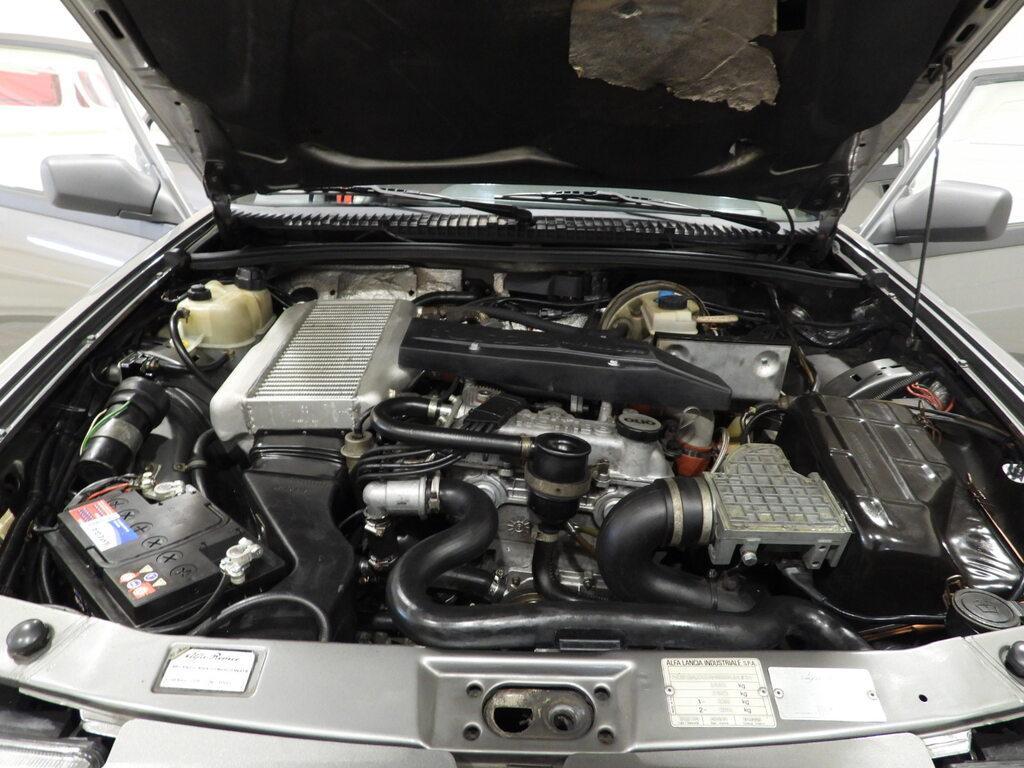 Alfa Romeo 75 1.8 Turbo America