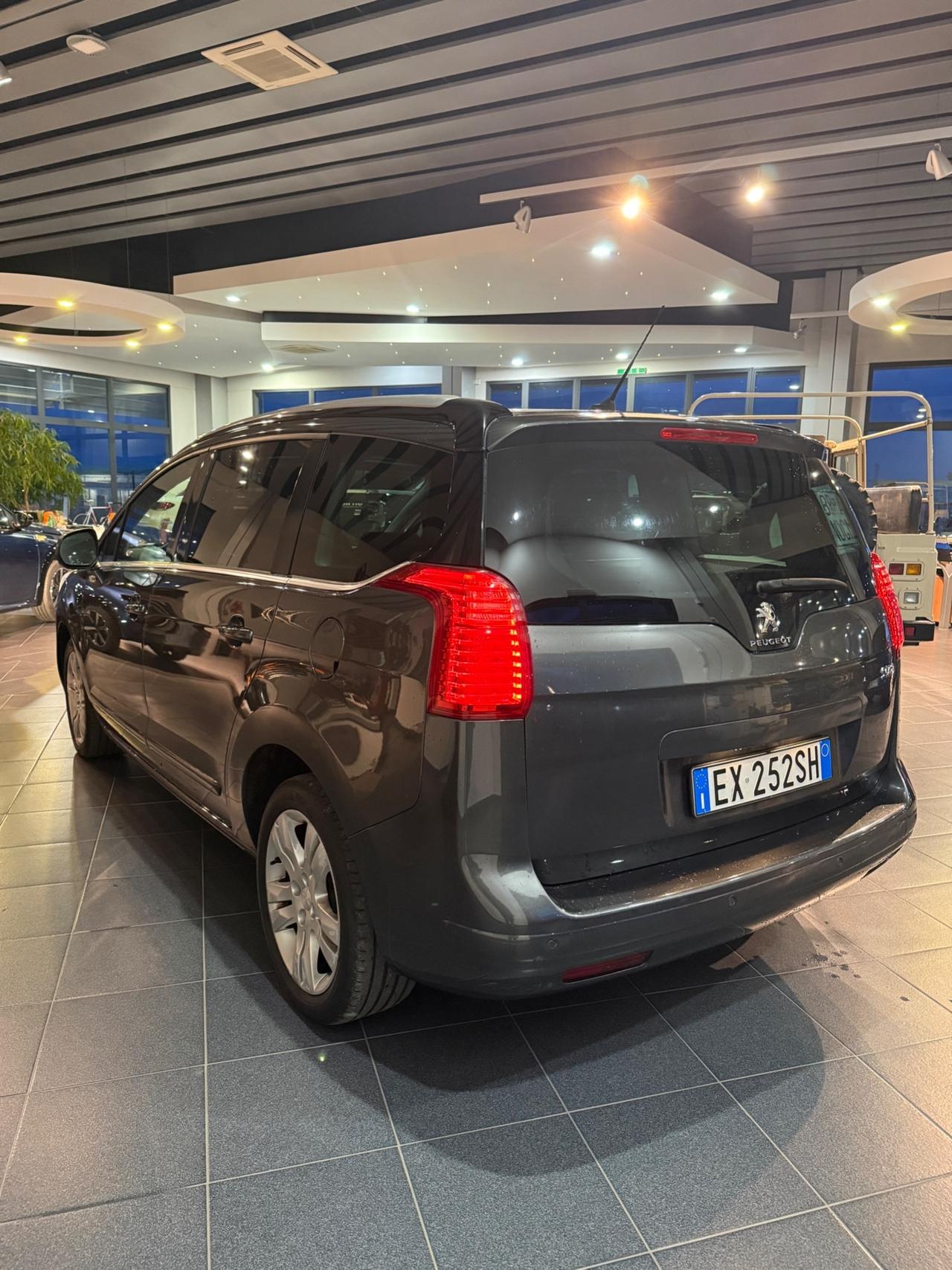 Peugeot 5008 BlueHDi 150 S&S Allure my15" 7posti