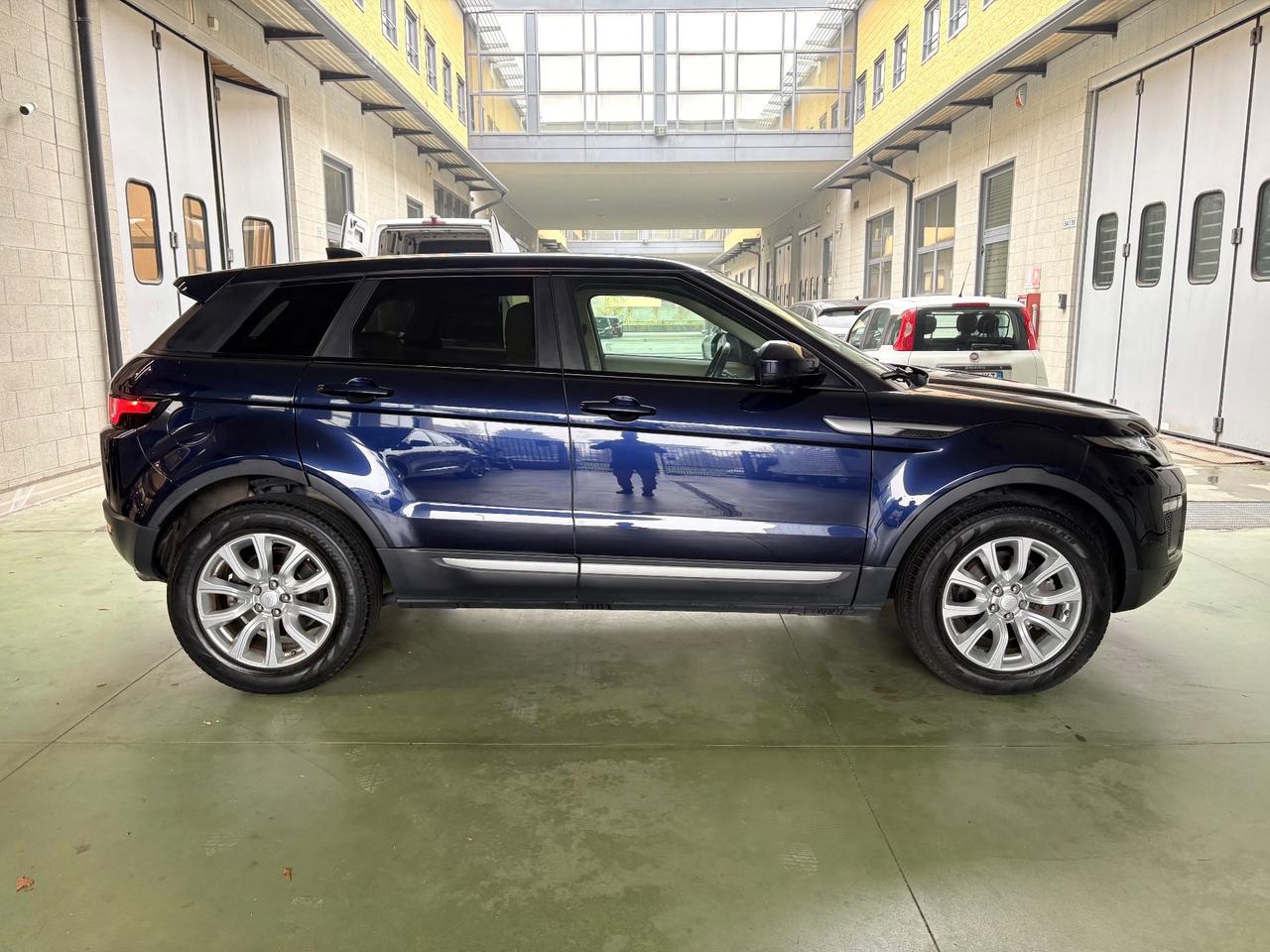 Land Rover Range Evoque 2.0 TD4 180 CV 5p. CATENA NUOVA