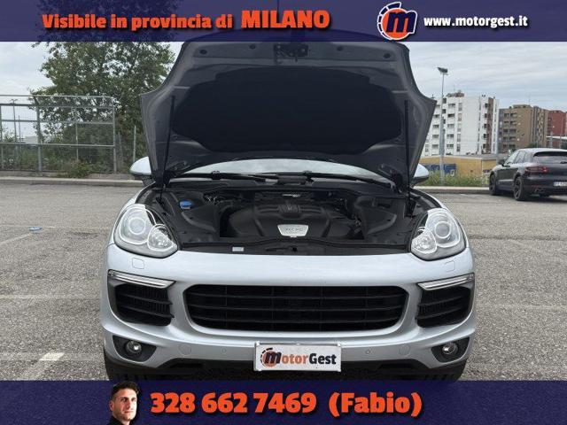 PORSCHE Cayenne 3.0 Diesel Platinum Edition