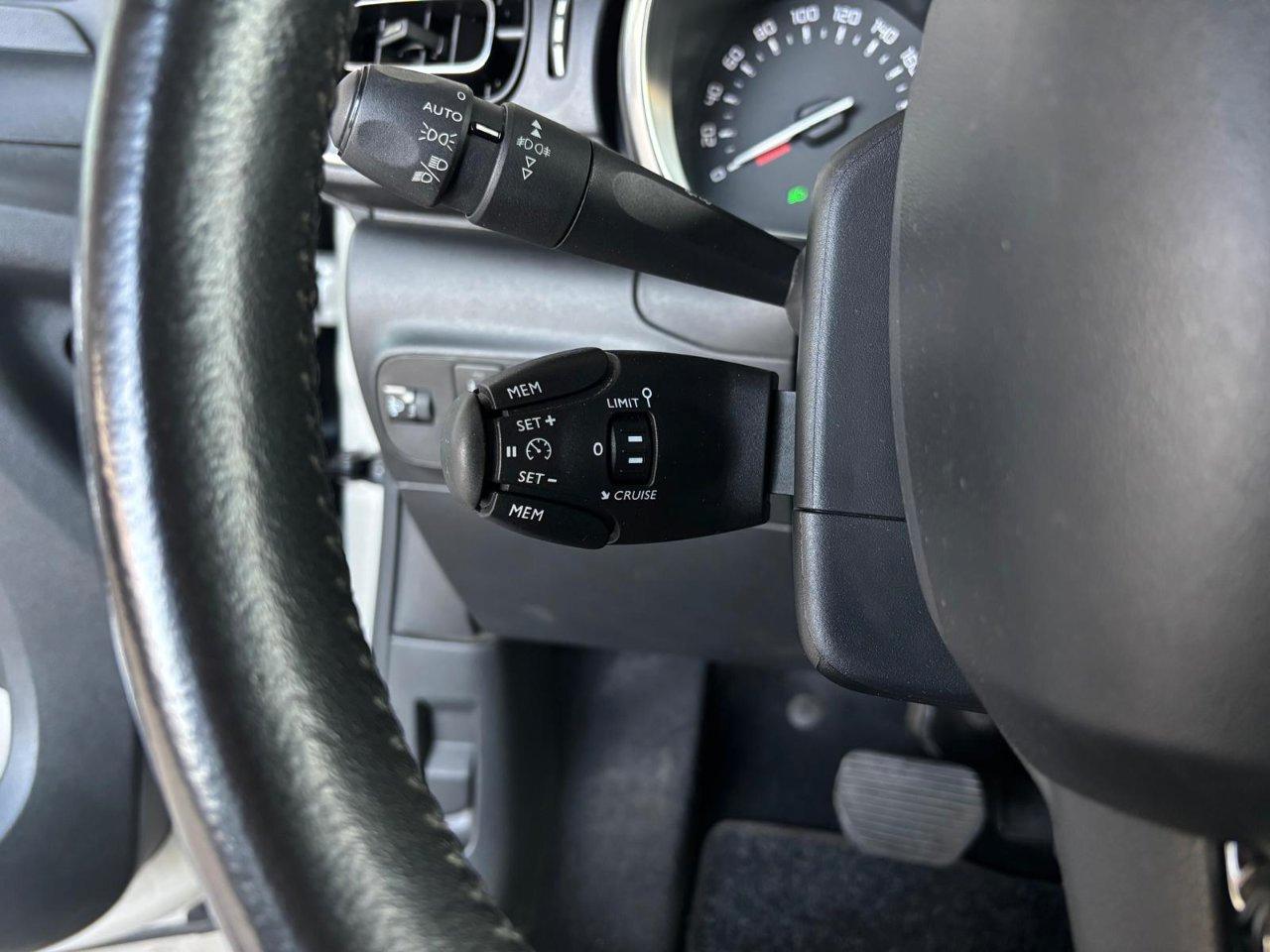 Citroen C3 1.2 puretech Shine s&s 110cv eat6