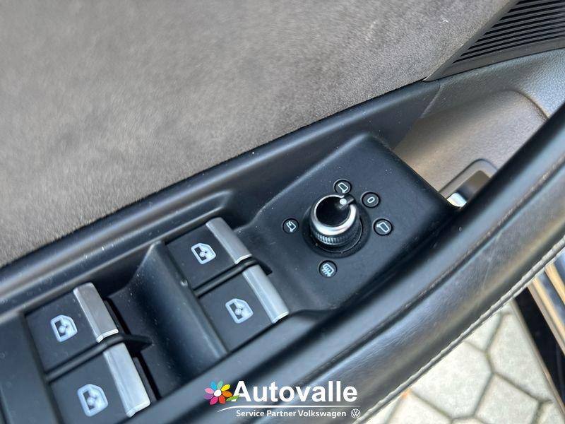 Audi A4 RS 4 Avant