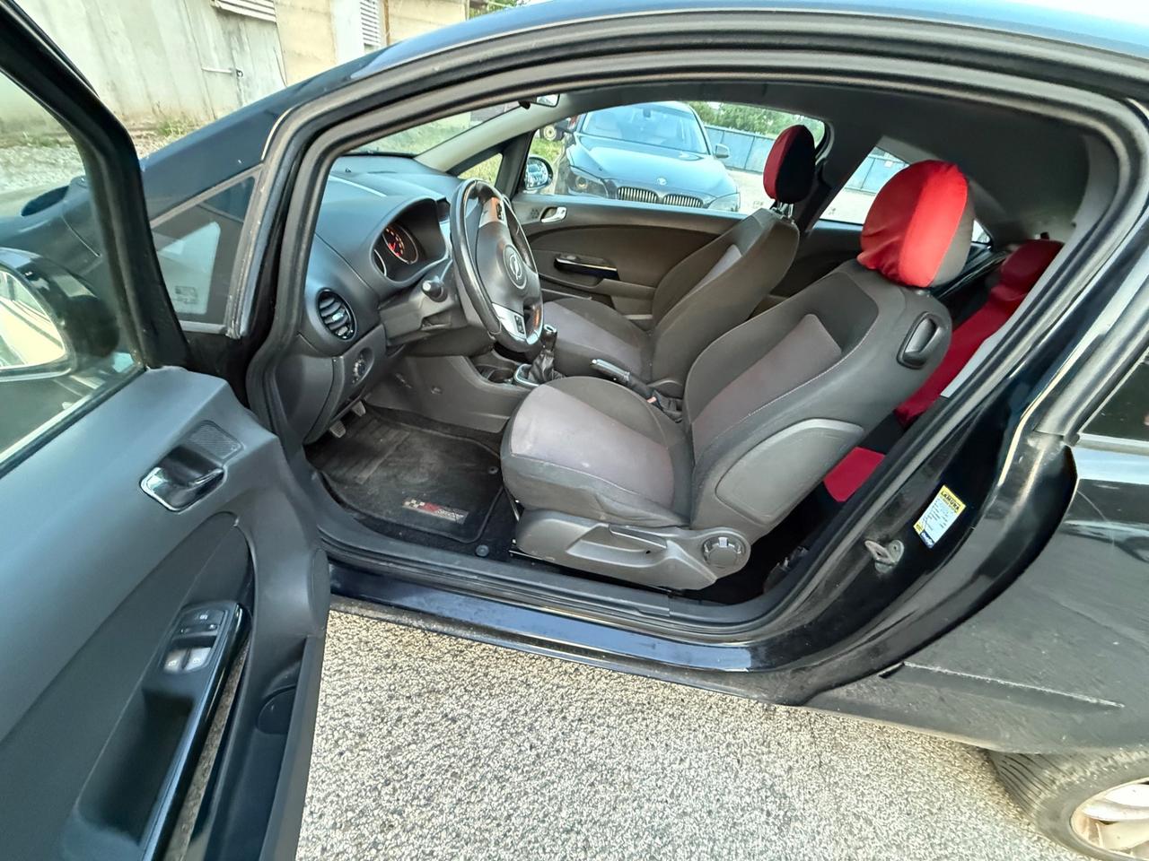 Opel Corsa 1.2 3 porte Club