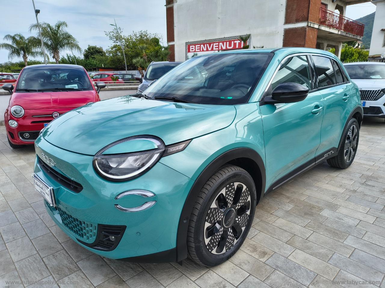 FIAT 600 Hybrid MHEV La Prima