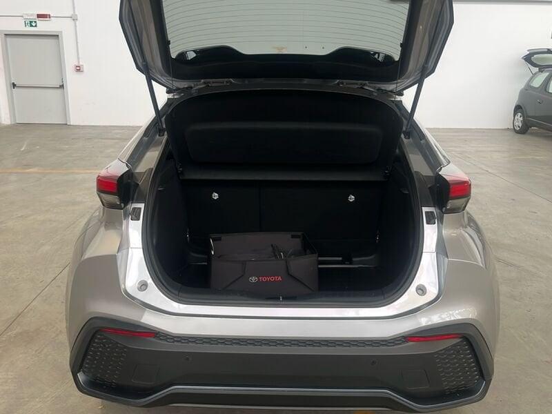 Toyota C-HR 1.8 HV E-CVT Trend MY24