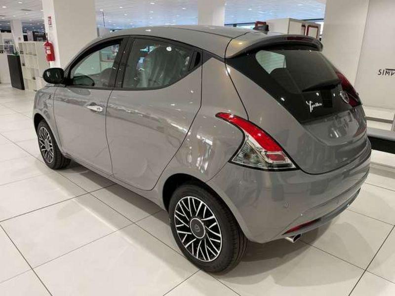 Lancia Ypsilon 1.0 70 CV S&S Hybrid ALBERTA FERRETTI