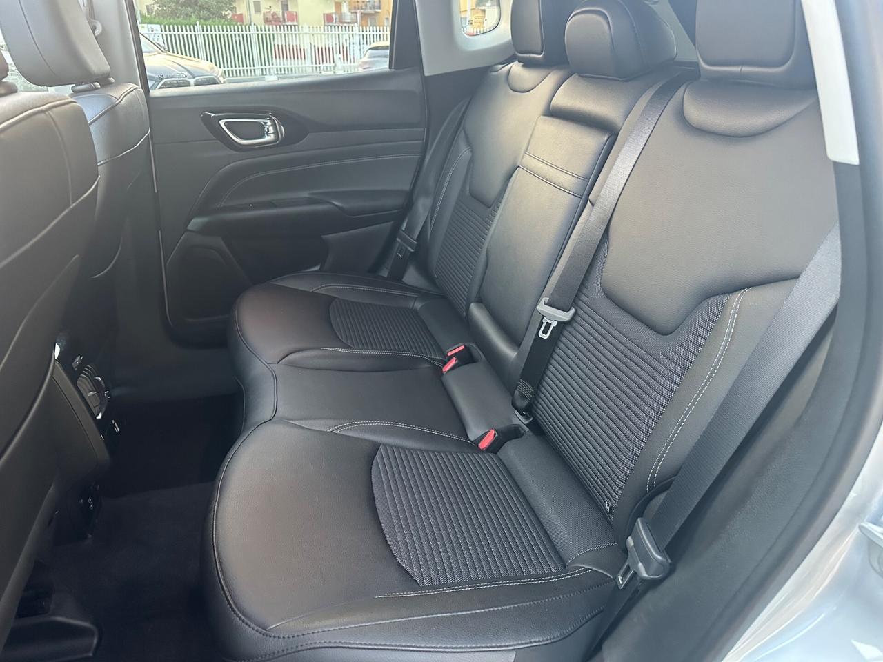 Jeep Compass 1.6 MJT 130 CV Limited Tetto