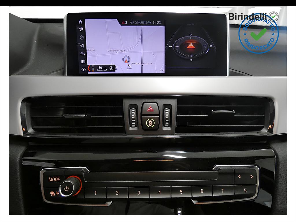 BMW X1 (F48) - X1 sDrive18d Business Advantage