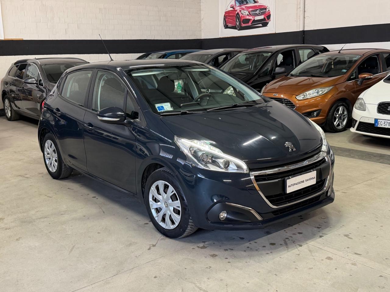 Peugeot 208 BlueHDi 75 5 porte Allure