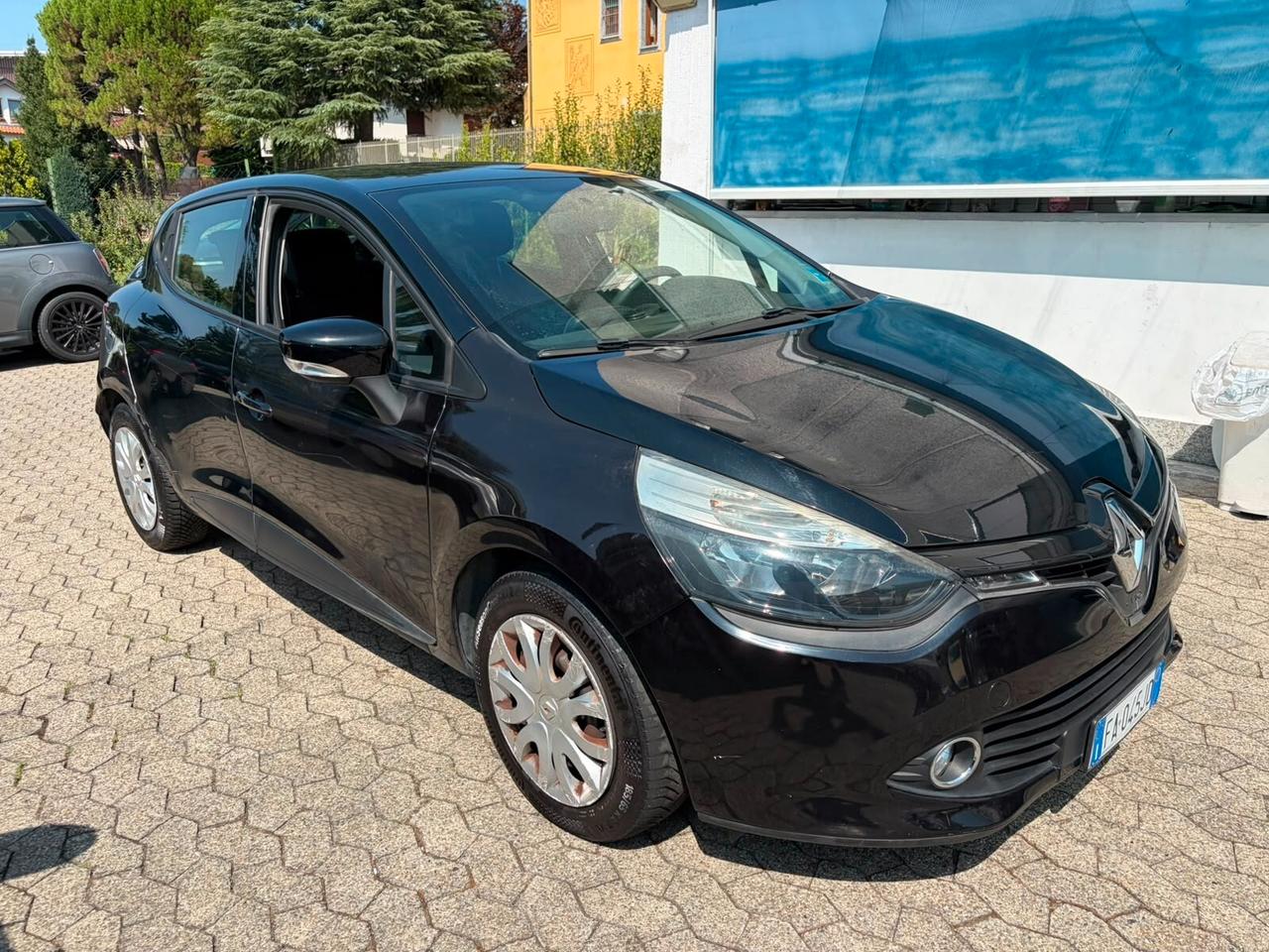 Renault Clio 1.2 75CV 5 porte Wave