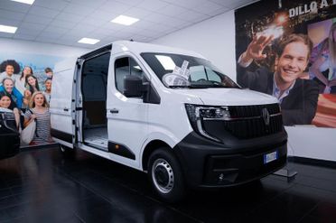 Renault Master Nuovo furgone FG TA L3H2 T35 Blue dCi 130 E6E