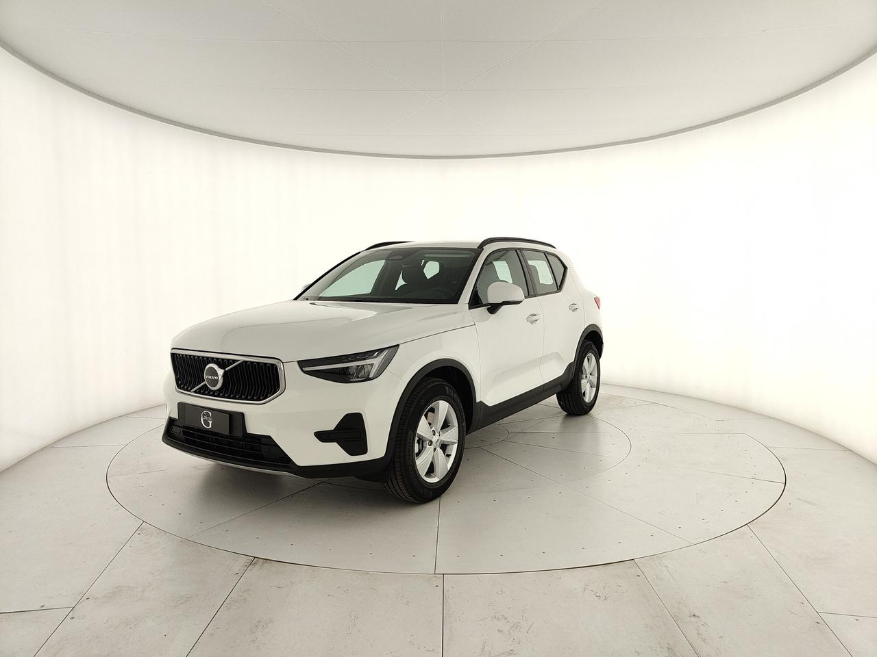 VOLVO XC40 2.0 b3 Essential auto