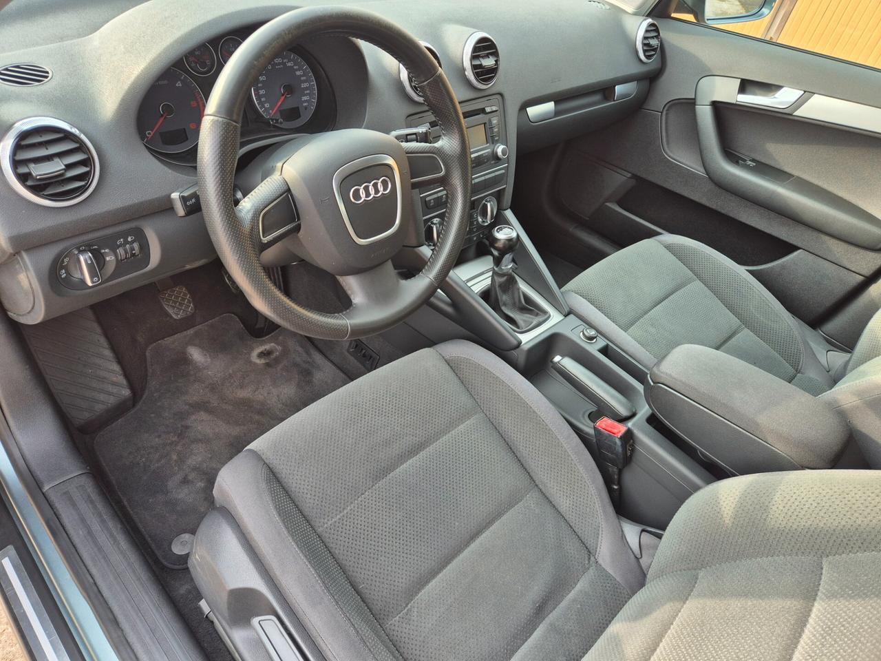 Audi A3 SPB 1.6 TDI 105 CV CR Ambition