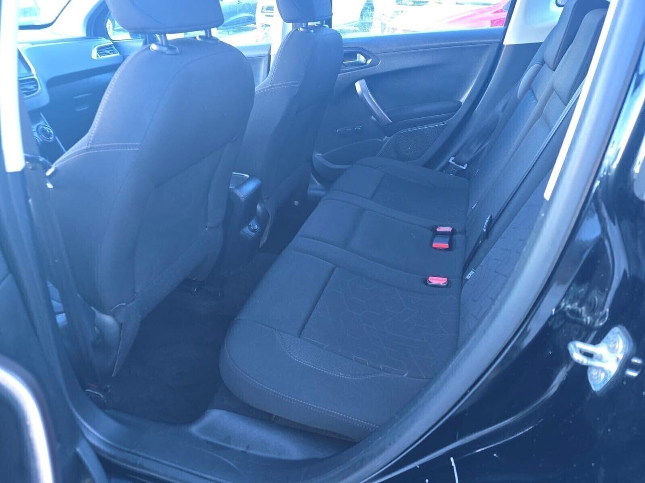 Peugeot 2008 1.4 HDi 68CV Active