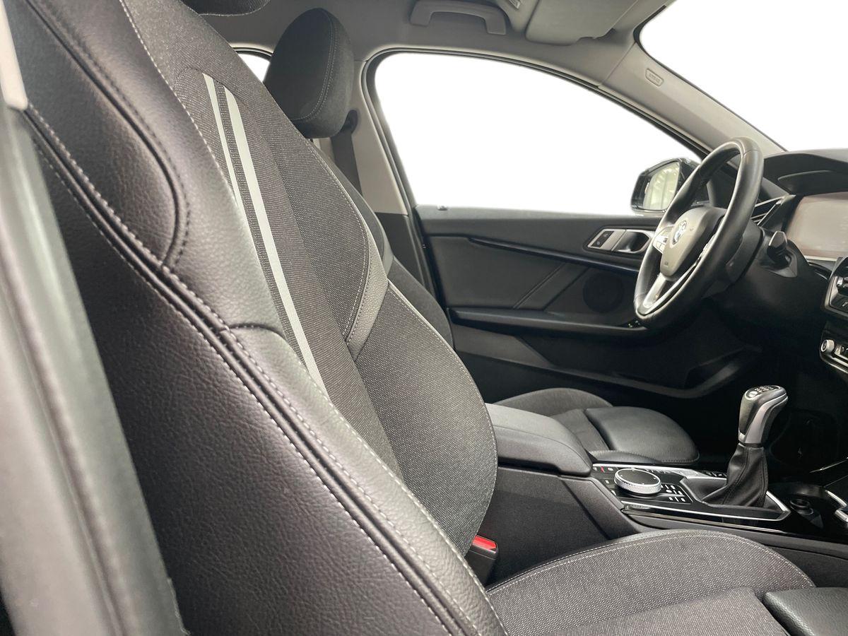BMW 118i Sport 136cv