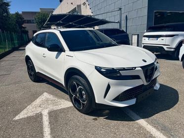 ALFA ROMEO Junior 1.2 136 CV Hybrid eDCT6 Speciale Km 0