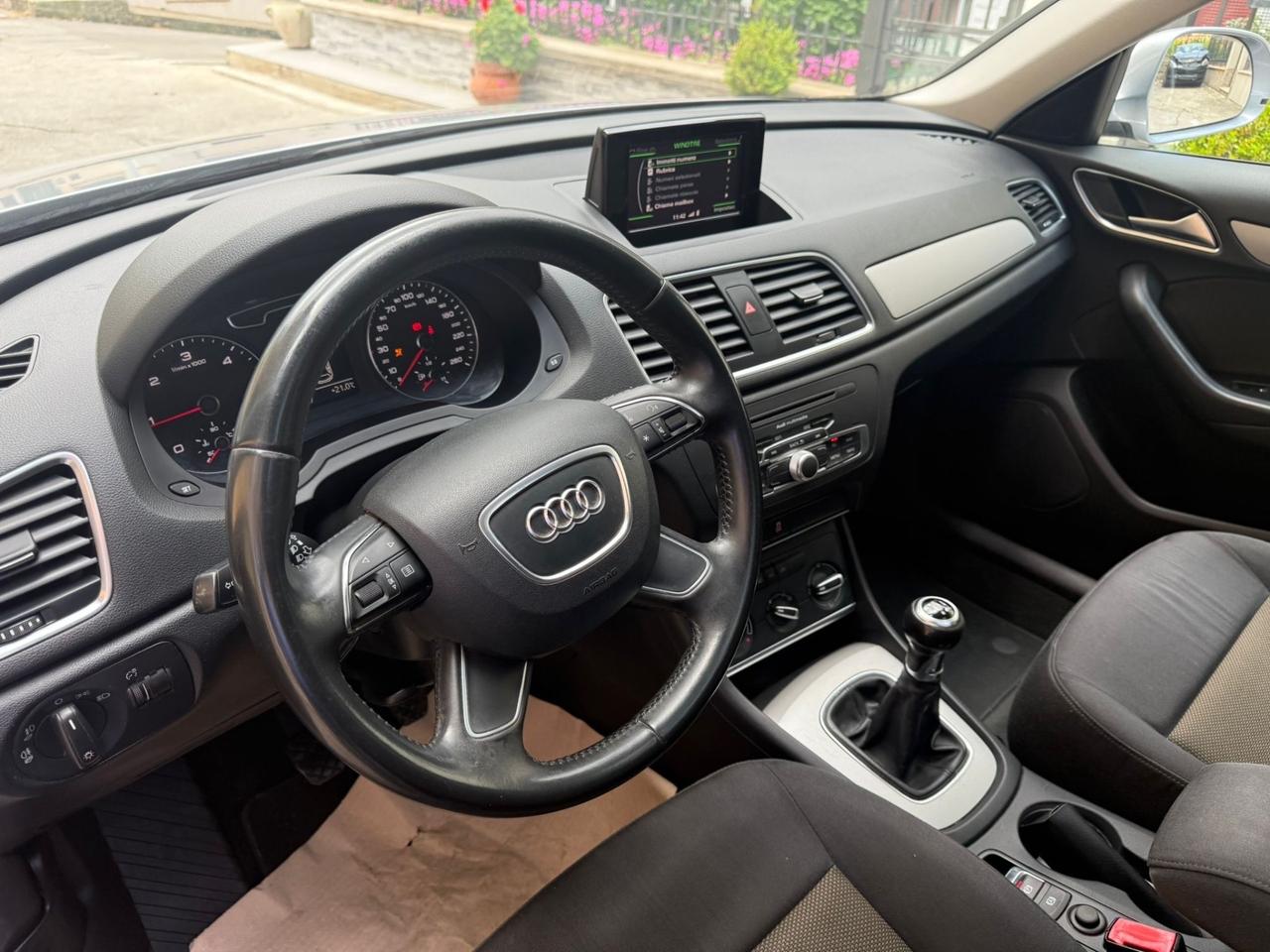 Audi Q3 2.0 TDI Advanced 140 cv