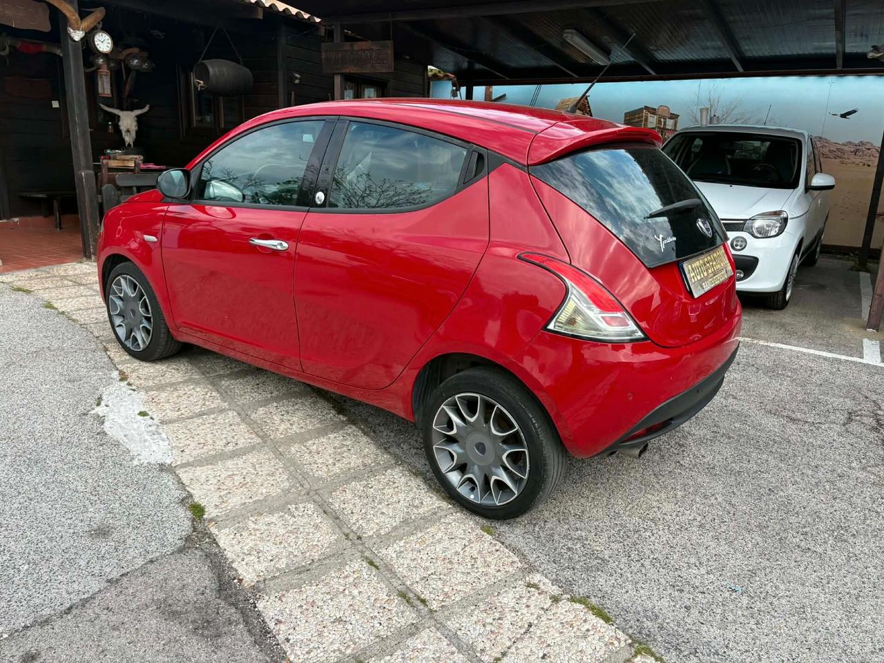 Lancia Ypsilon 1.2 69 CV 5 porte GPL 2035 Ecochic Elefantino
