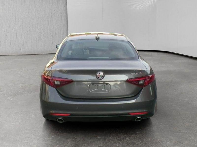 Alfa Romeo Giulia 2.2 t Executive 190cv auto my19