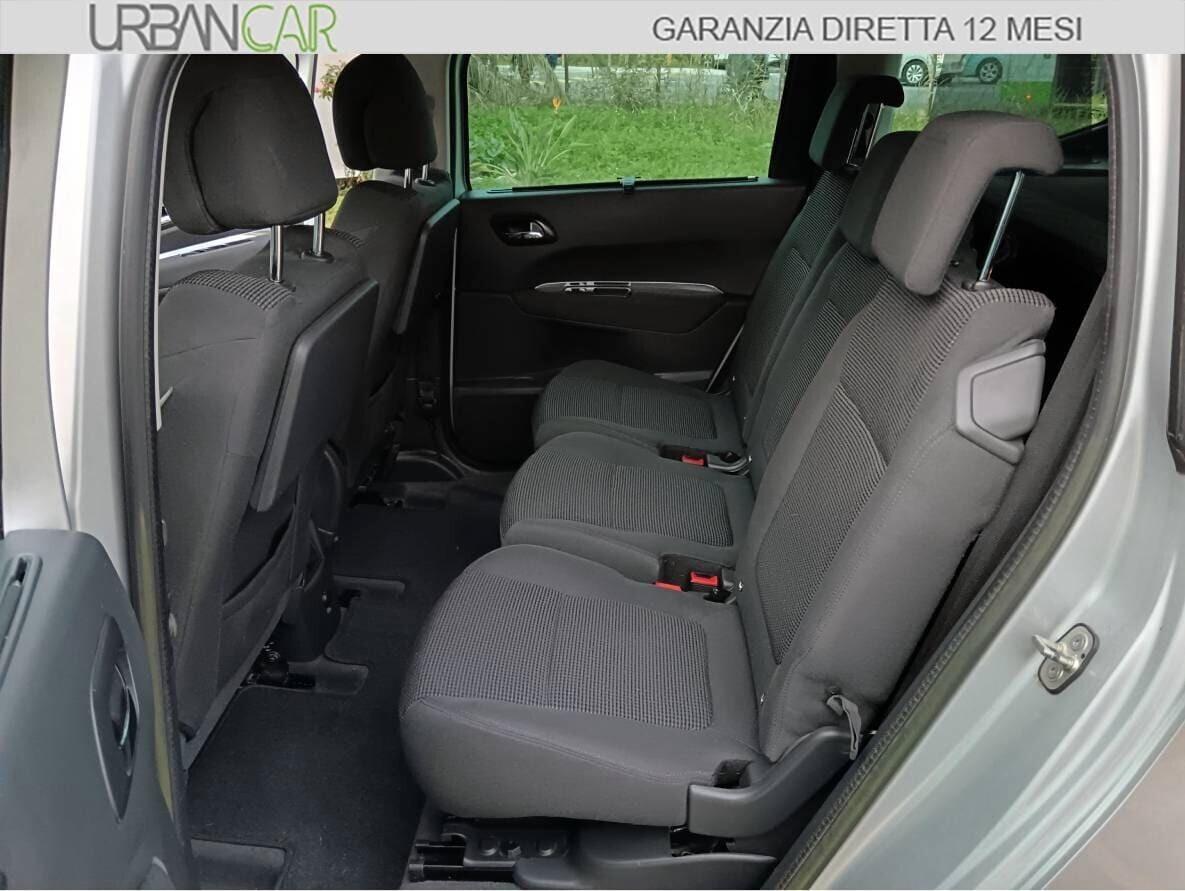 PEUGEOT 5008 1.6 HDI 110 cv 7 posti - GARANZIA