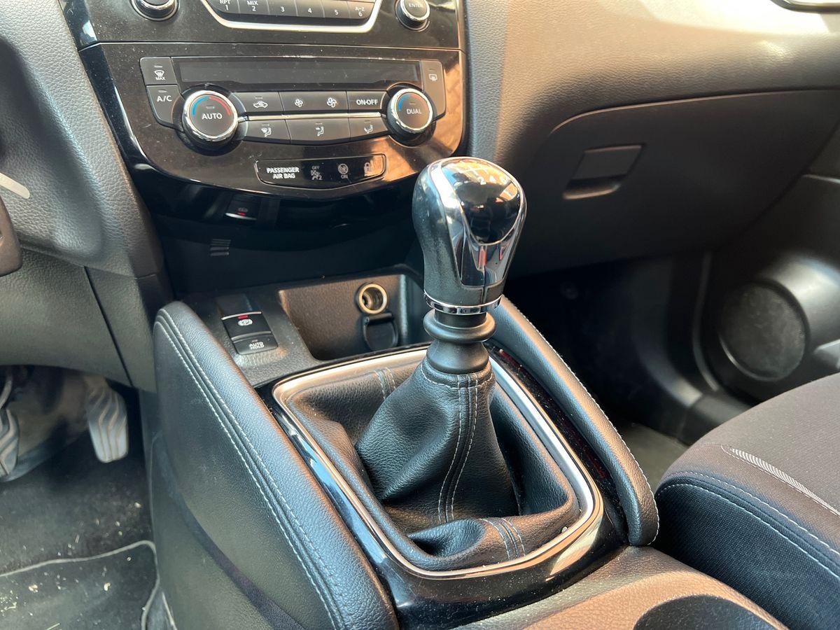 NISSAN Qashqai 1.6 dci Acenta 4wd 130cv