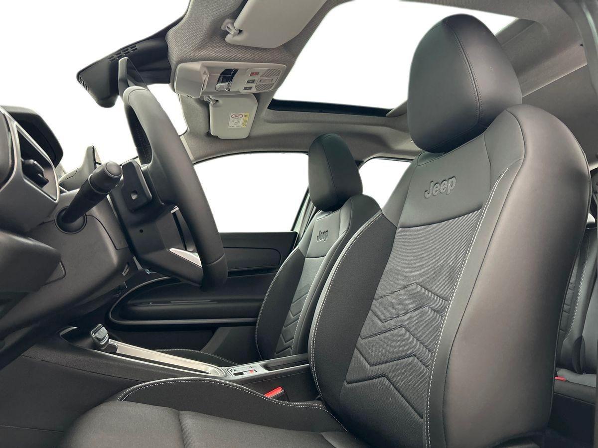 JEEP Avenger E-Hybrid Avenger Tech& Sky 1.2 110cv Dct Mhev