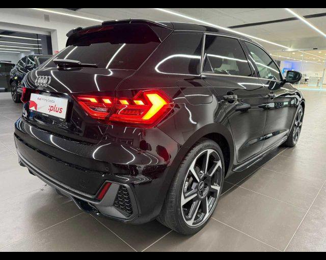 AUDI A1 SPB 30 TFSI S line edition