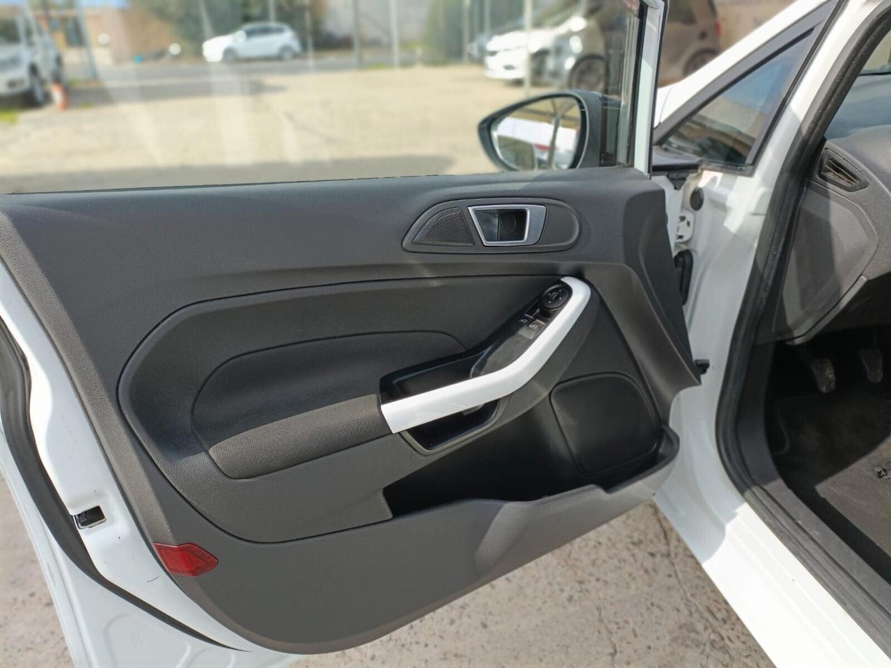 Ford Fiesta 1.5 TDCi 95CV DISTRIBUZIONE