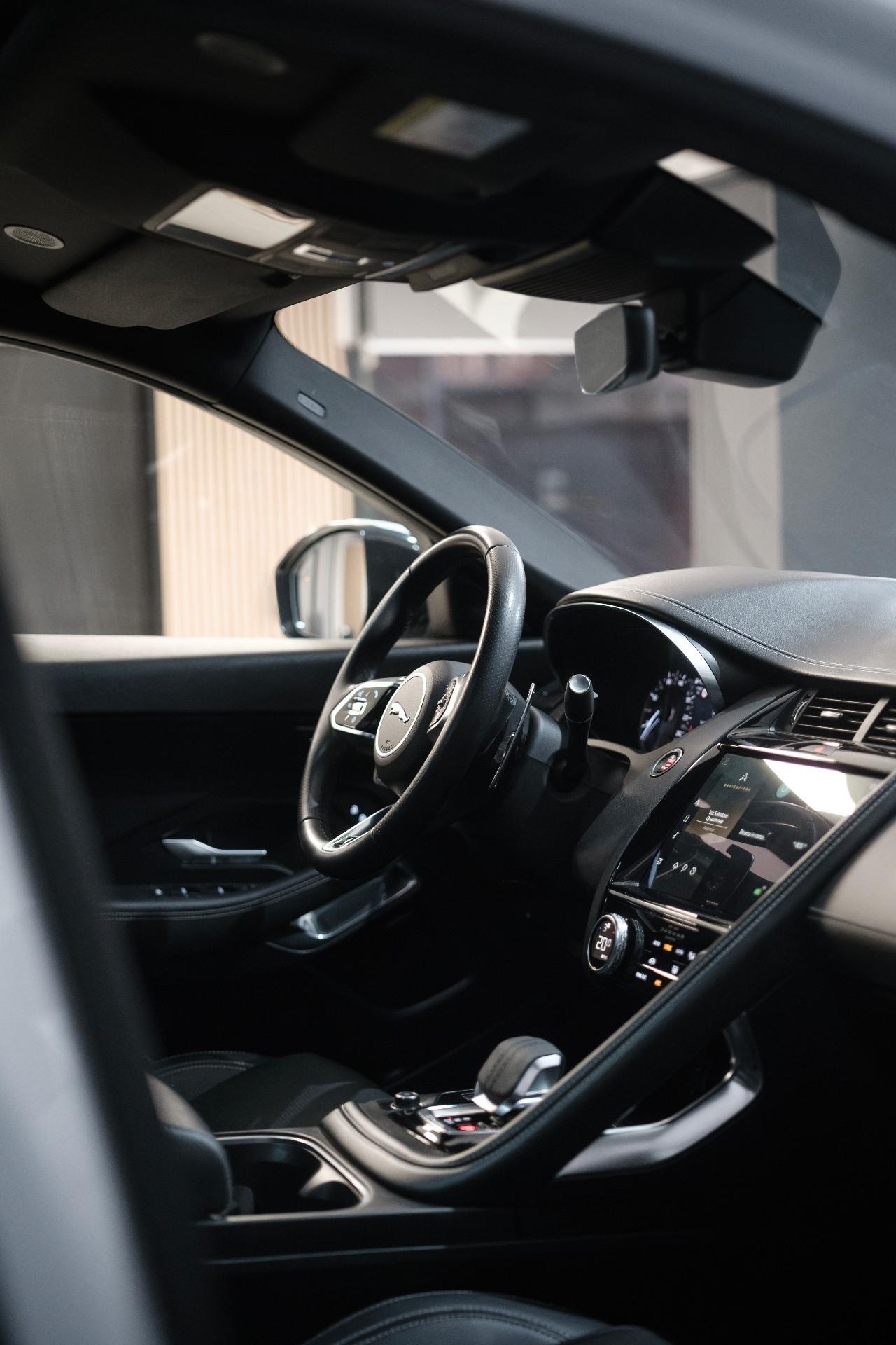 Jaguar E-Pace 2.0D I4 163 CV AWD Auto R-Dynamic HSE