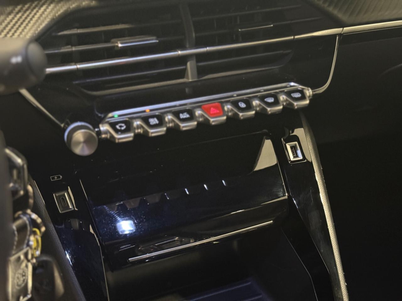 Peugeot 2008 euro 6! 35.000km! S&S Active