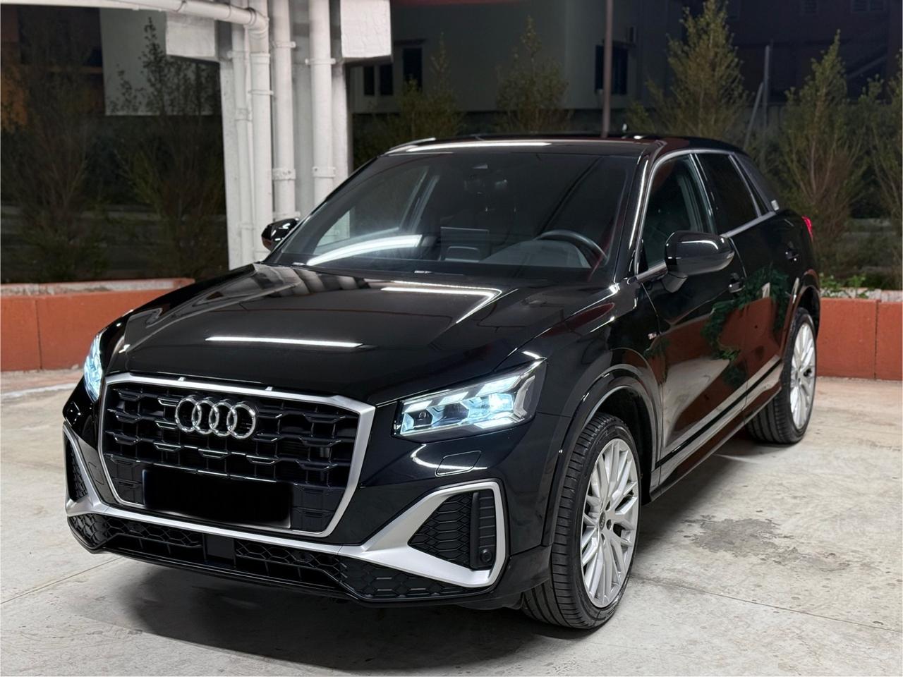 Audi Q2 35 TDI 150cv - S LINE - FULL LED - COCKPIT