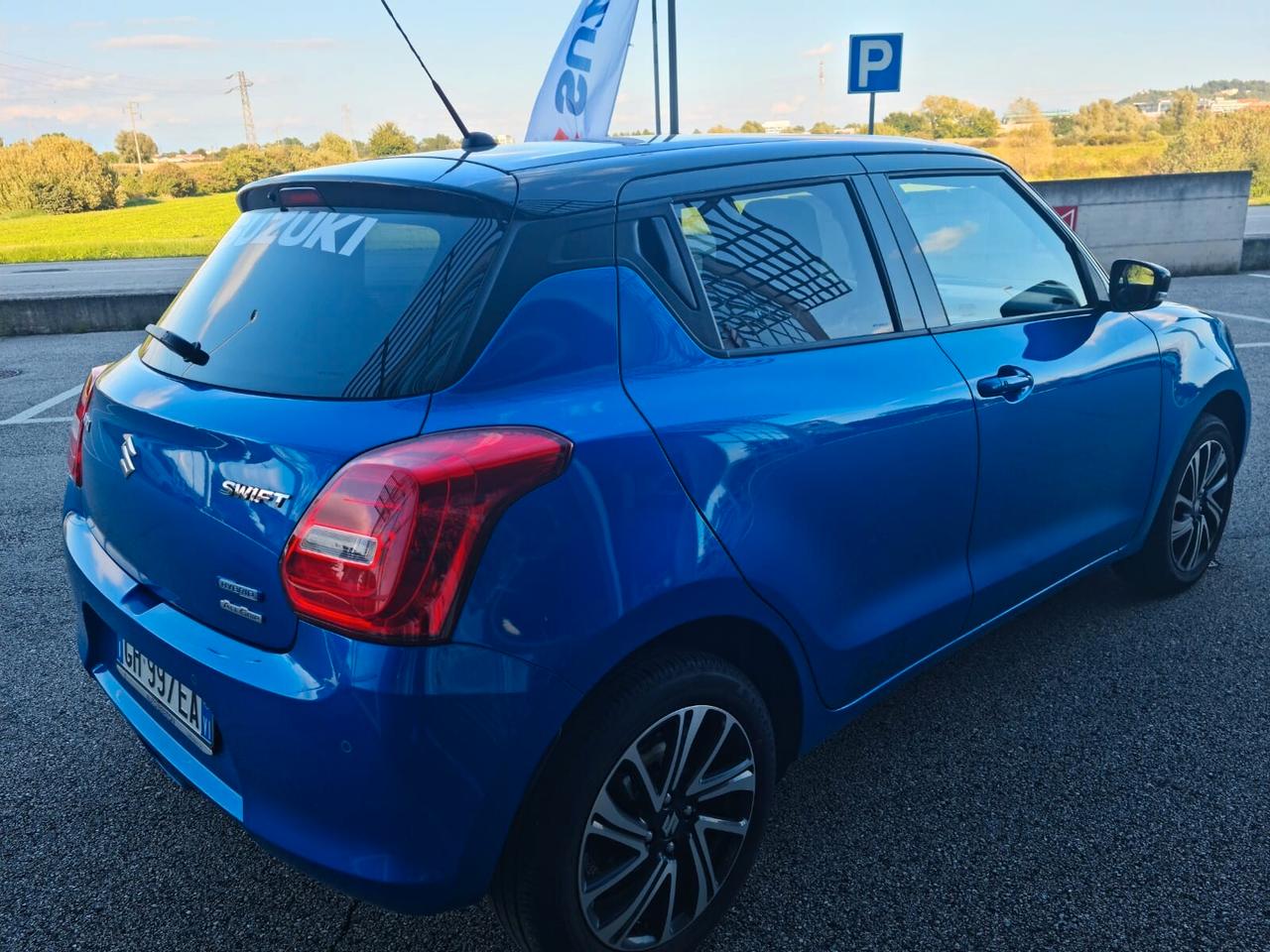 Suzuki Swift 1.2 Hybrid 4WD AllGrip Top