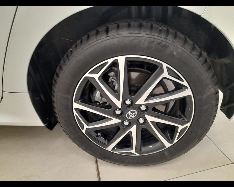 Toyota Yaris IV 1.5h Style