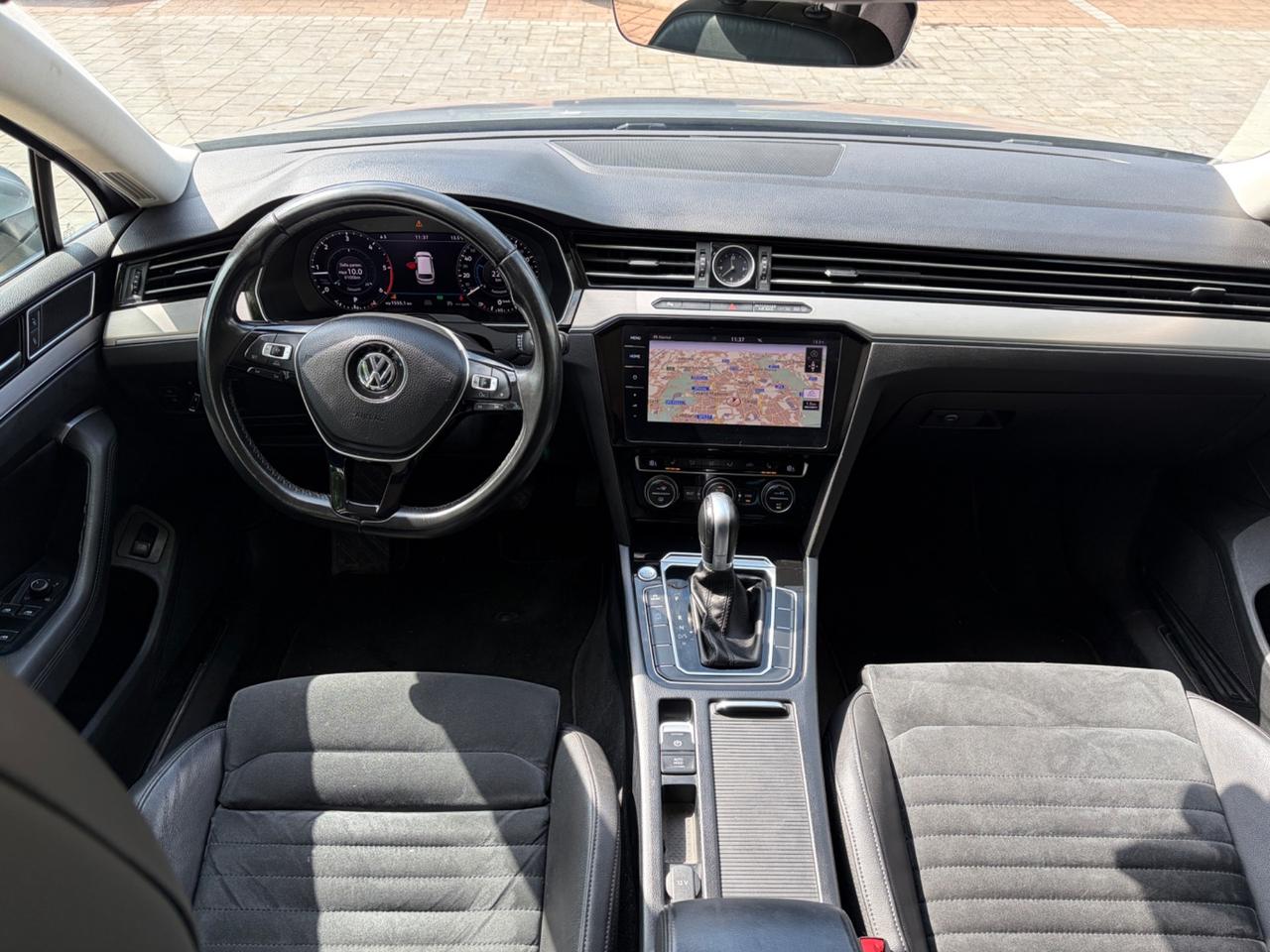 Volkswagen Passat Variant 2.0 TDI DSG Business BlueMotion Tech