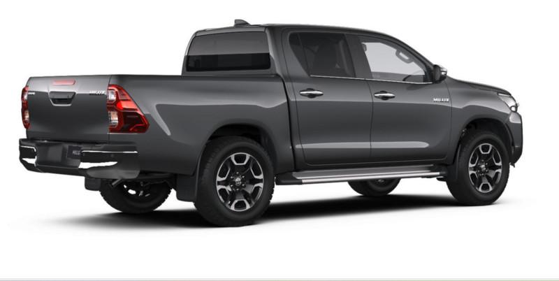 Toyota Hilux 2.8 D A/T 4WD 4 porte Double Cab Executive