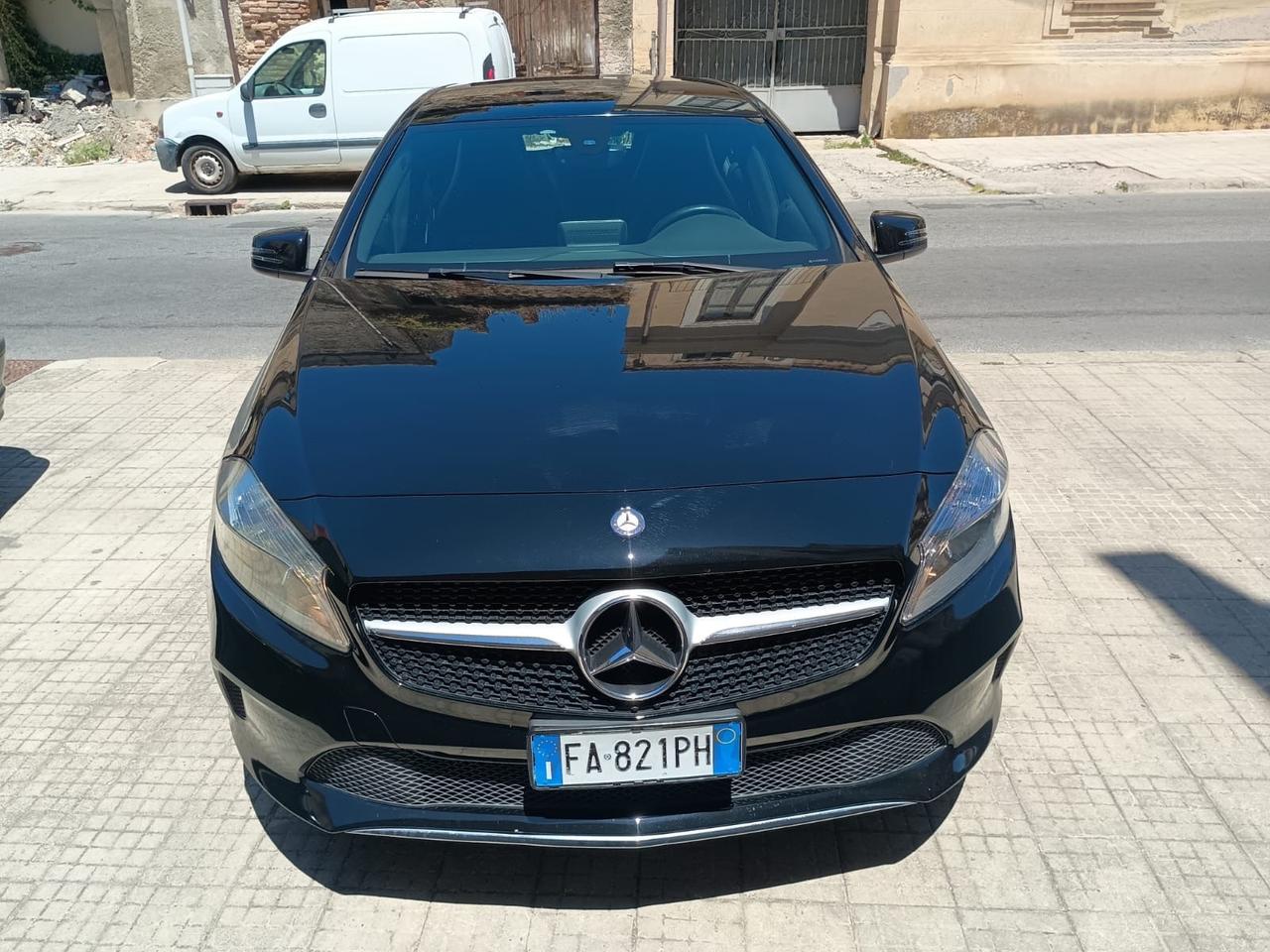 Mercedes-benz A 180 A 180 d Automatic Sport