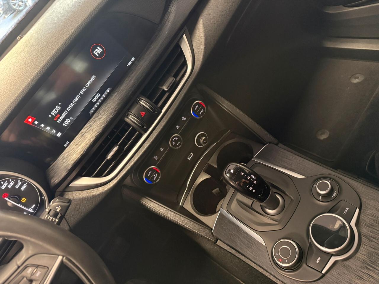 Alfa Romeo Stelvio 2.2 Turbodiesel 160 CV AT8 RWD Business