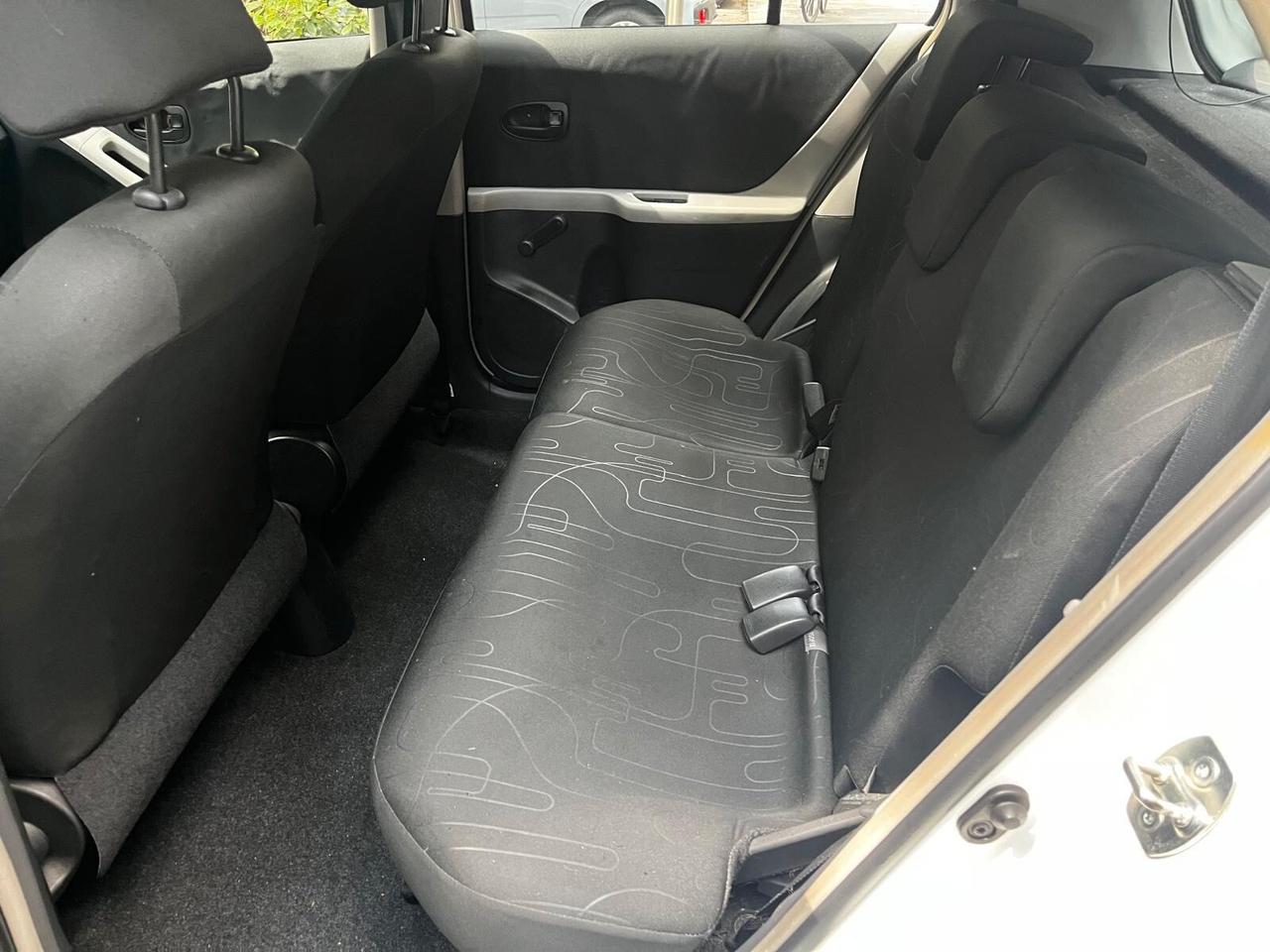 Toyota Yaris 1.0 3 porte