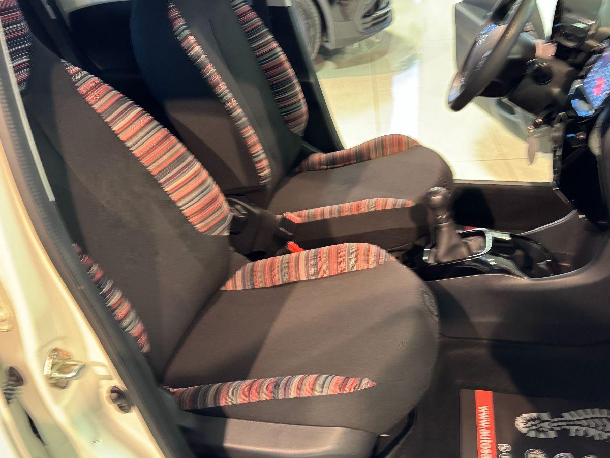 CITROEN C1 1.0 5p. Shine Solo 70.000km