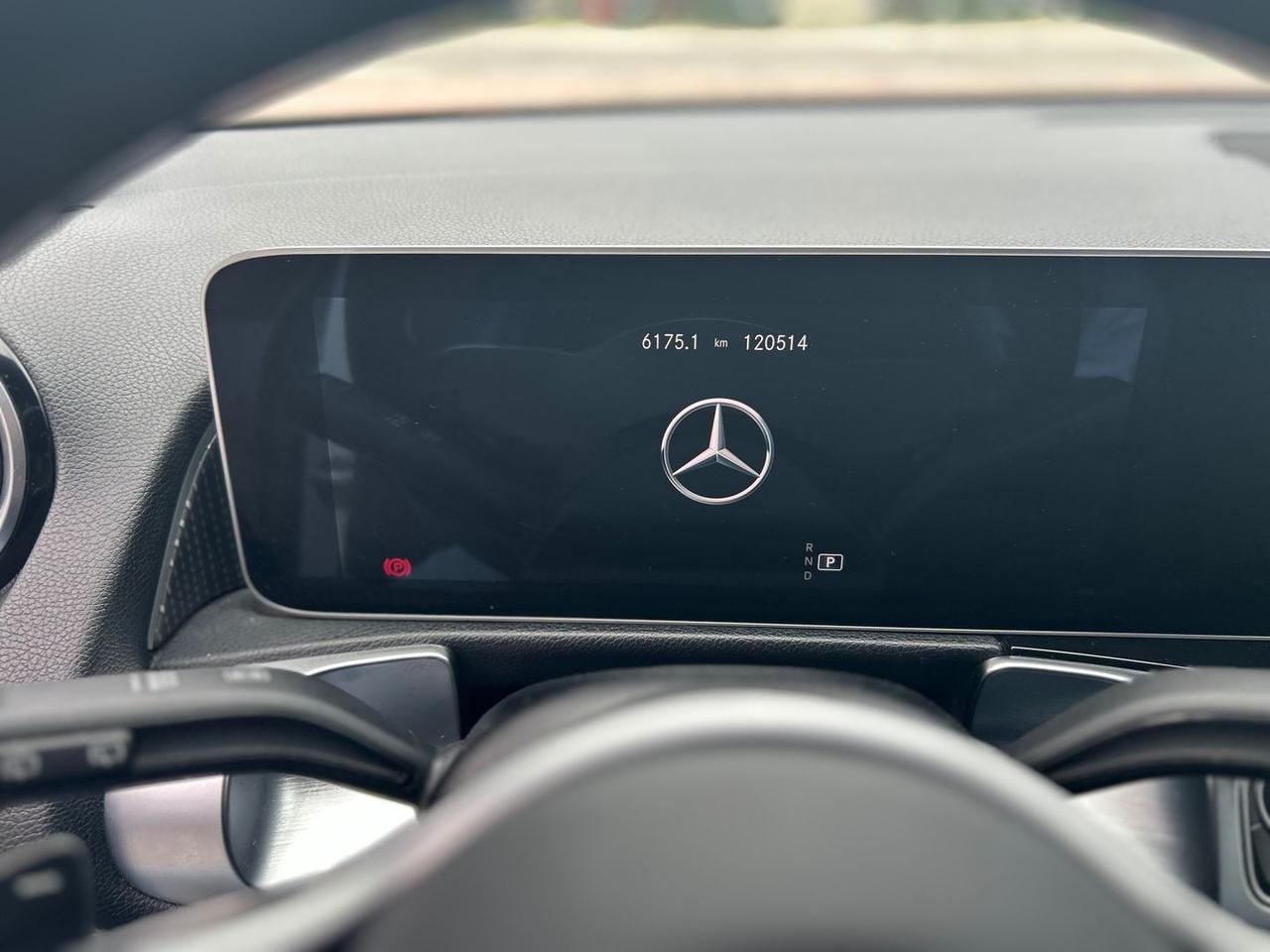 Mercedes-Benz GLB 200 Executive GLB 200 D
