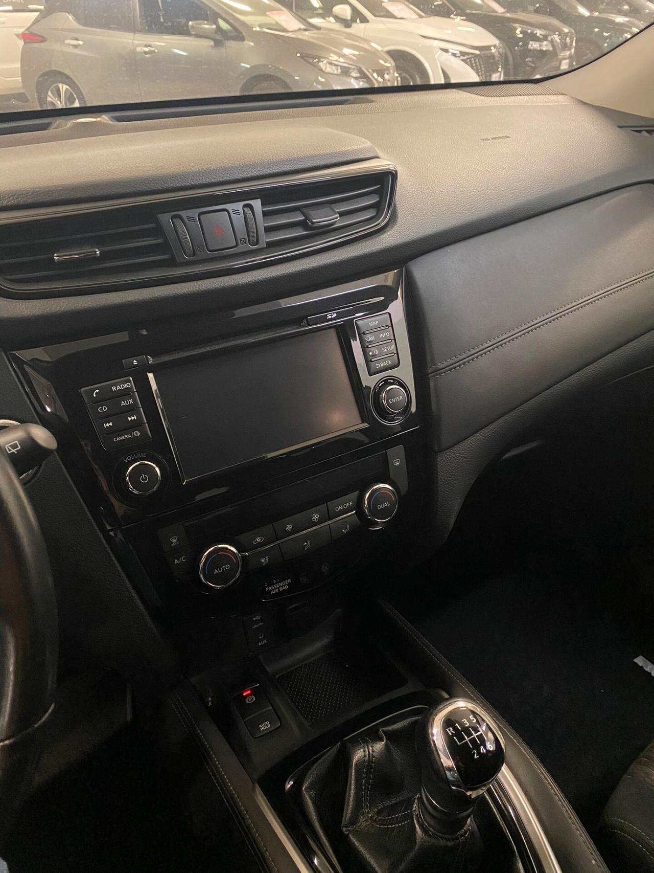 Nissan X-Trail dCi 150 2WD N-Connecta