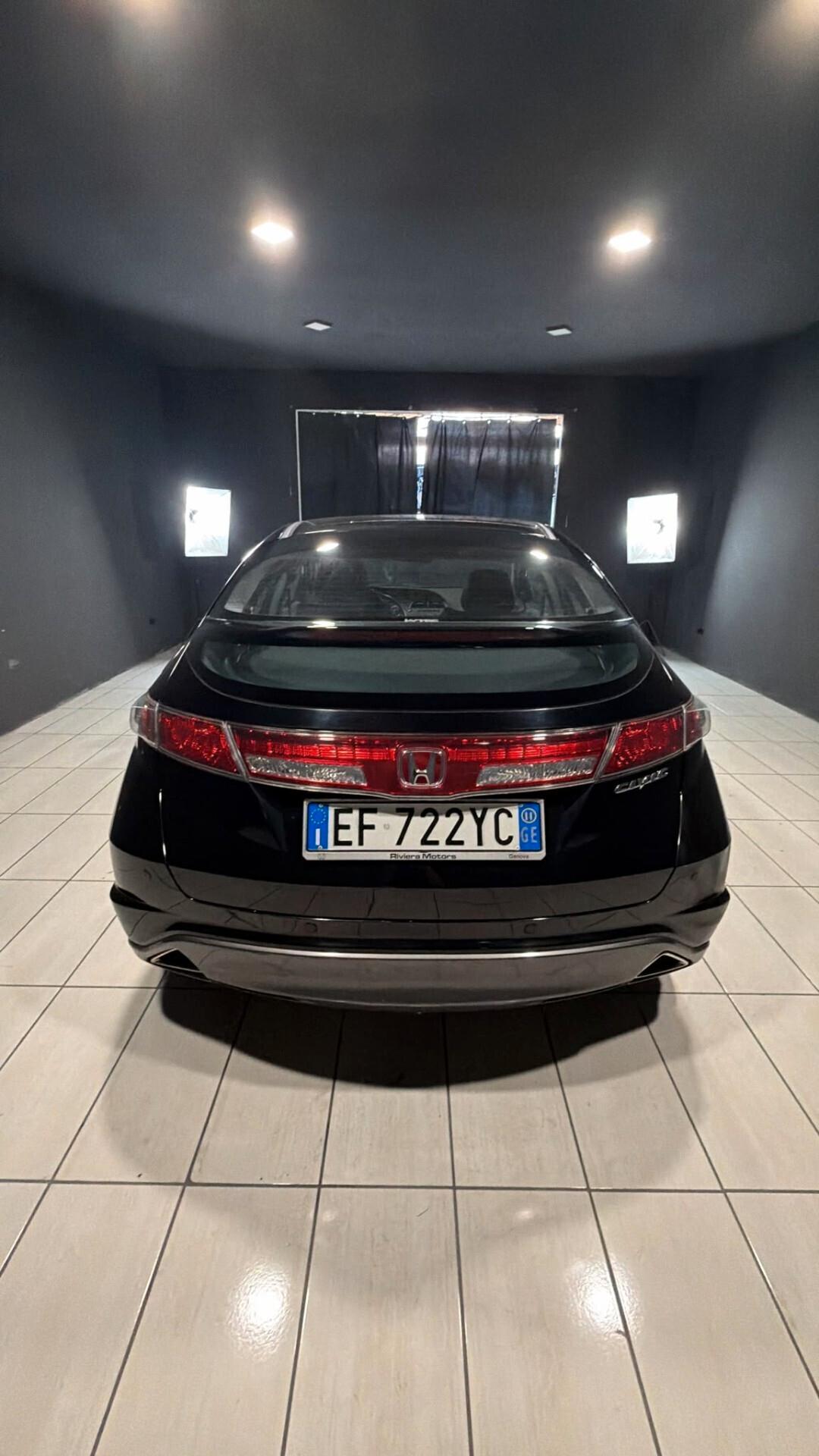 HONDA CIVIC DEL 2011 BENZINA 60.000 KM