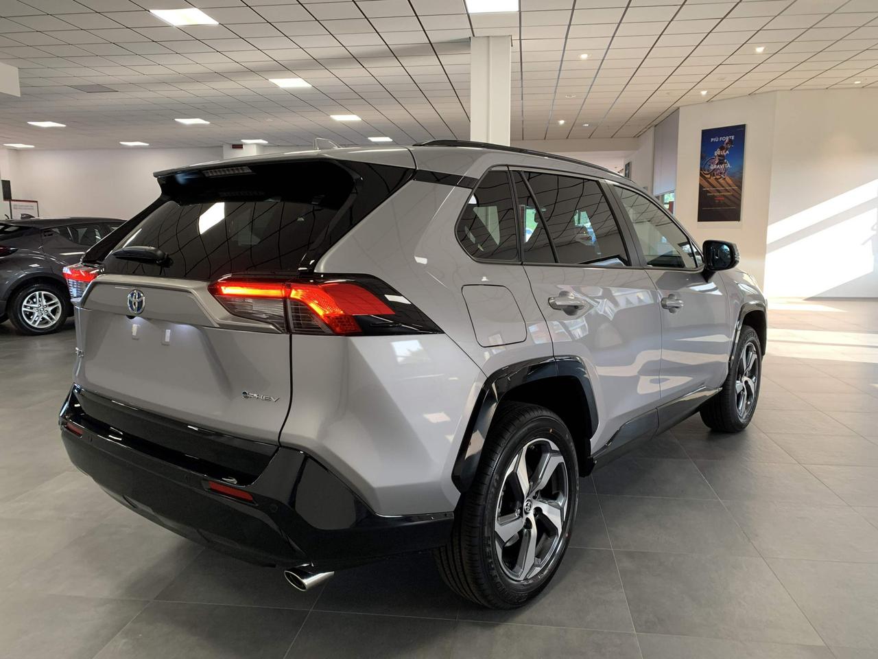 Toyota Rav4 2.5 vvt-ie phev More Dynamic awd-i
