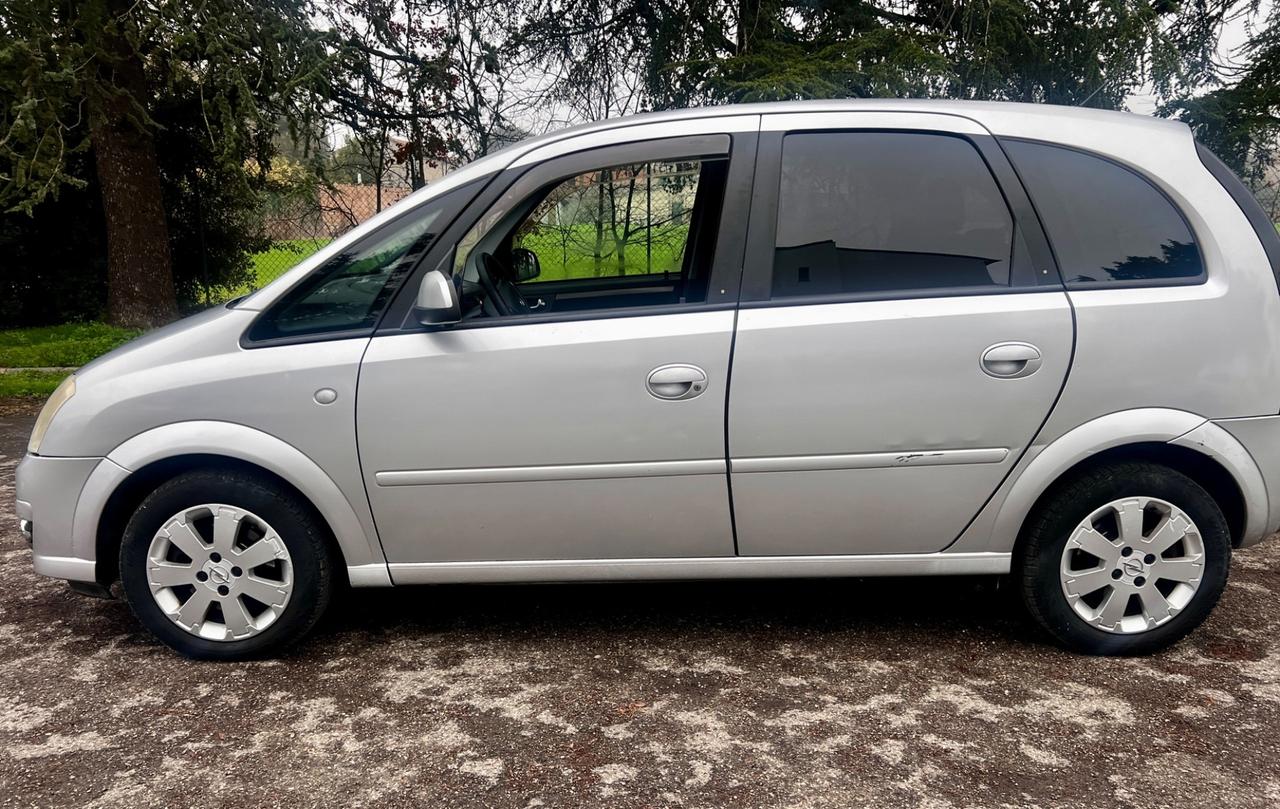 Opel Meriva 1.3 CDTI Cosmo