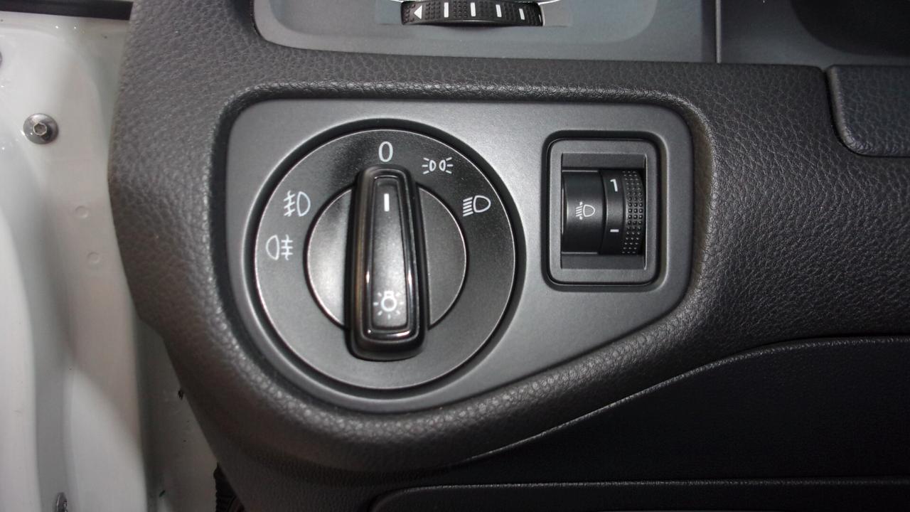 Volkswagen Golf 1.6 TDI 90 CV 5p. Business Trendline BlueMotion Tech.