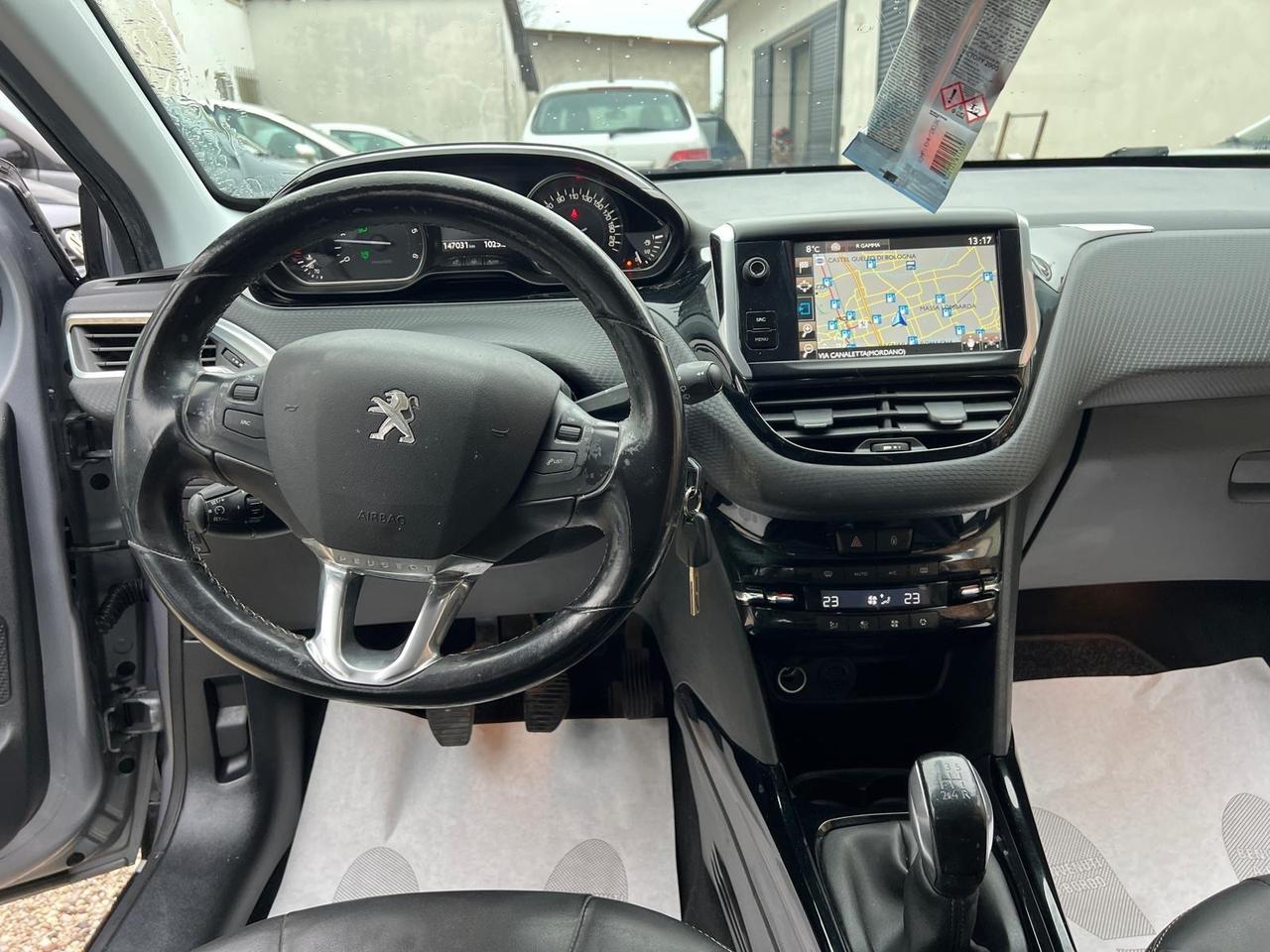 Peugeot 2008 BlueHDi 120 S&S Black Matt