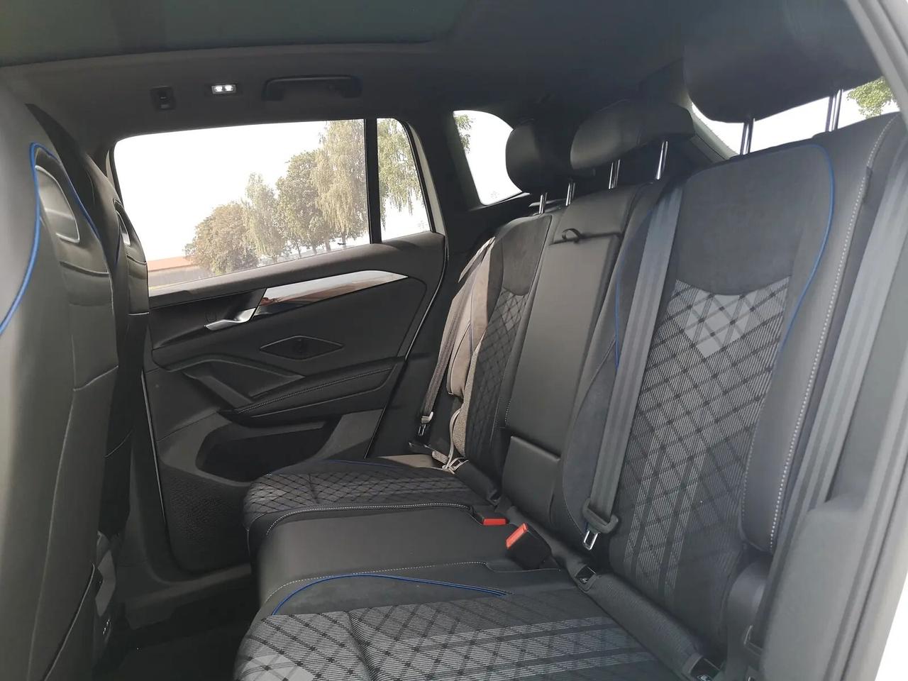 Volkswagen Tiguan 2.0 TDI 193 CV DSG 4MOTION R-Line Plus