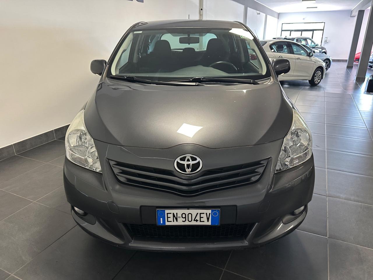 TOYOTA VERSO 2.0 D 7 POSTI 126CV PRONTA CONSEGNA