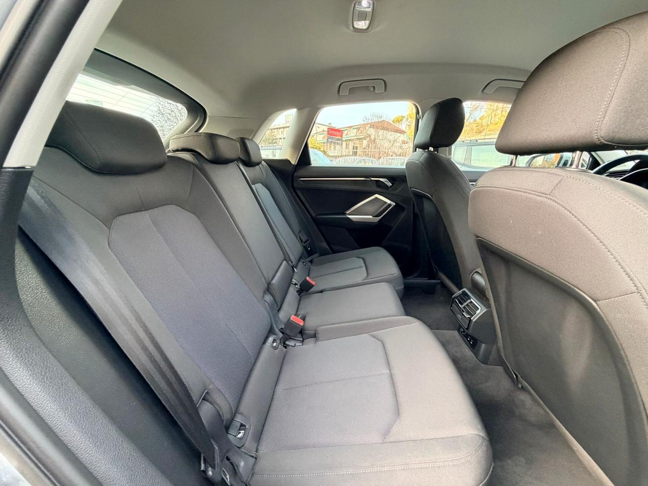 AUDI Q3 35 TDI S TRONIC BUSINESS ADVANCED 2020